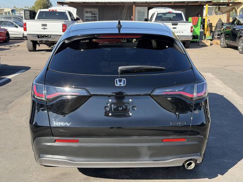 Used 2023 Honda HR-V Sport image 7