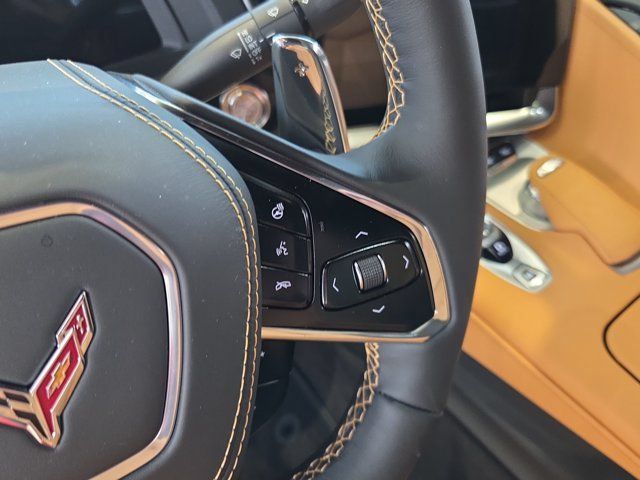 Used 2025 Chevrolet Corvette Z06 RWD image 19