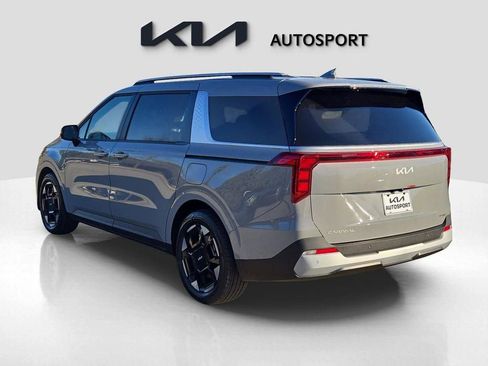 New 2026 Kia Carnival EX image 10
