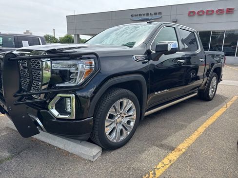 Used 2021 GMC Sierra 1500 Denali w/ Denali Ultimate Package AWD/4WD image 5