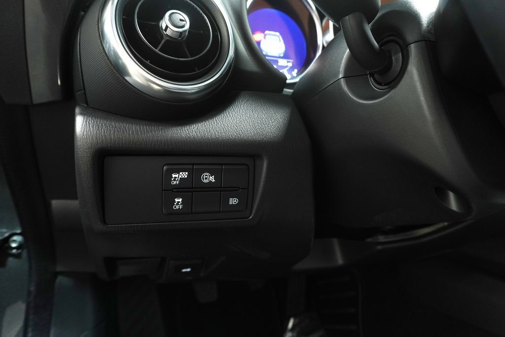 Certified 2025 MAZDA MX-5 Miata Grand Touring RWD image 22