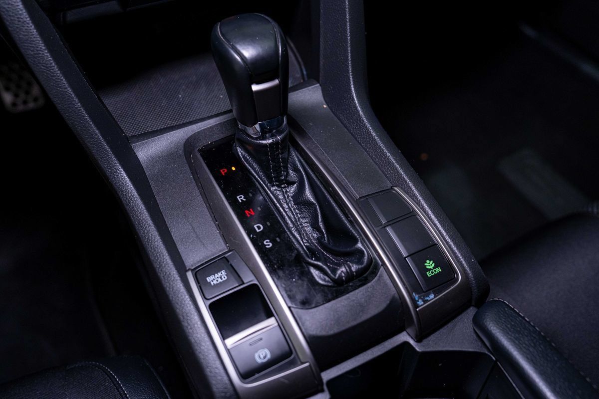Used 2021 Honda Civic Sport image 7