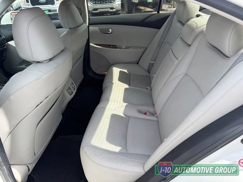 Used 2011 Lexus ES 350 FWD image 30