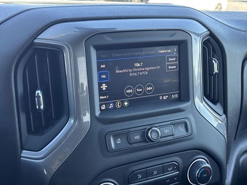 Used 2024 Chevrolet Silverado 2500 Custom w/ Custom Value Package image 23