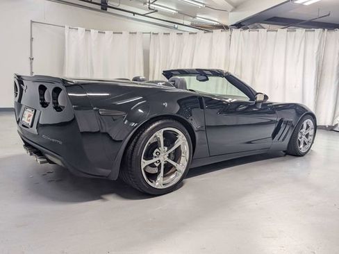 Used 2013 Chevrolet Corvette Grand Sport w/ 2LT Preferred Equipment Group image 3