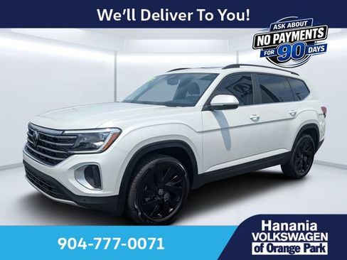 Used 2026 Volkswagen Atlas SE FWD image 7