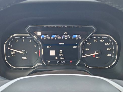 Used 2021 GMC Yukon XL SLT w/ SLT Premium Package RWD image 9