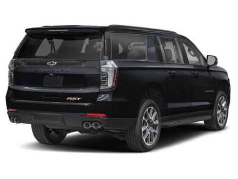 New 2026 Chevrolet Suburban RST w/ RST Capability Package AWD/4WD image 2
