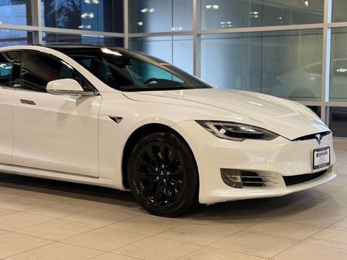 Used 2018 Tesla Model S 75D AWD/4WD image 5
