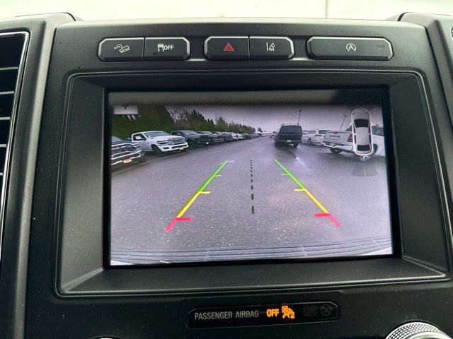 Used 2018 Ford Expedition Limited w/ Equipment Group 301A AWD/4WD image 30