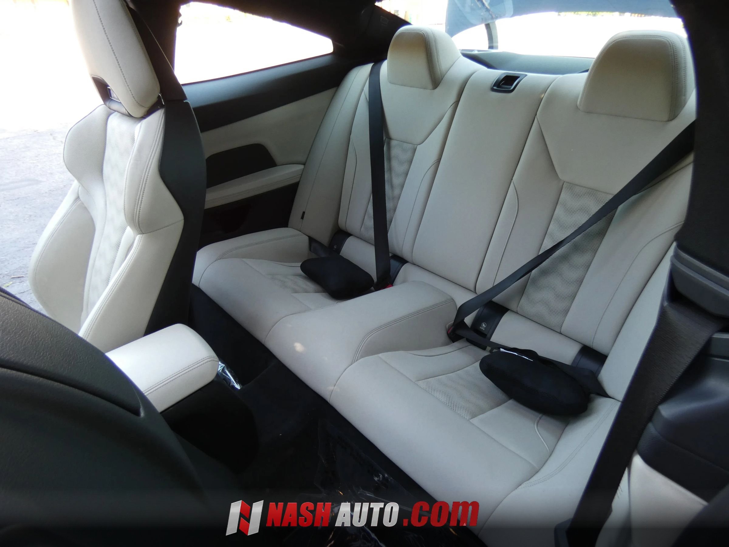 Used 2022 BMW M4 Coupe RWD image 44