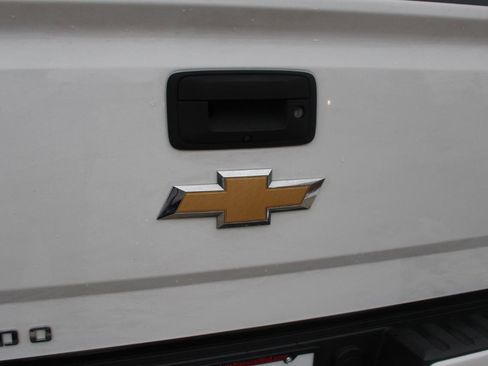 Used 2017 Chevrolet Silverado 1500 LT w/ All Star Edition image 39