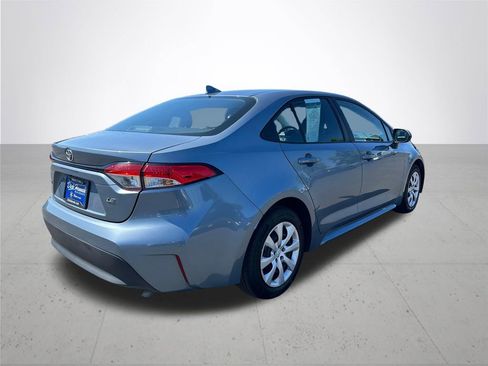 Used 2024 Toyota Corolla LE FWD image 7