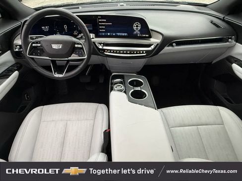 Used 2024 Cadillac Lyriq Luxury w/ LPO, Floor Liner Package RWD image 11