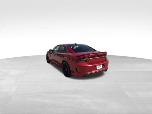 Used 2016 Dodge Charger SRT Hellcat w/ Harman/Kardon Audio Group RWD image 3