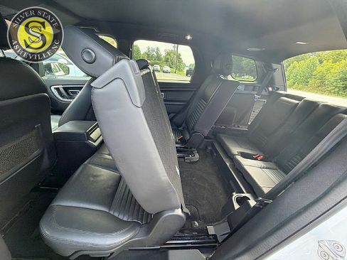 Used 2017 Land Rover Discovery Sport HSE Luxury AWD/4WD image 15