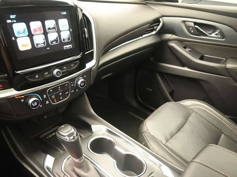 Used 2019 Chevrolet Traverse Premier w/ Redline Edition FWD image 30