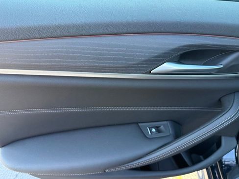 Used 2023 BMW 530i xDrive image 27