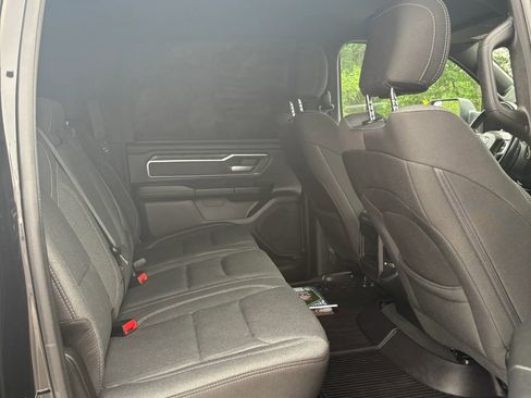 Used 2019 RAM 1500 Big Horn AWD/4WD image 45