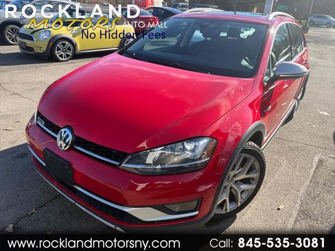 Used 2017 Volkswagen Golf Alltrack SEL image 1