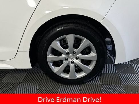 Certified 2024 Toyota Corolla LE FWD image 4