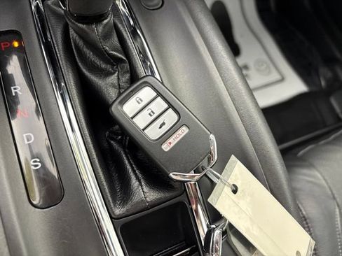 Used 2019 Honda HR-V EX-L image 13