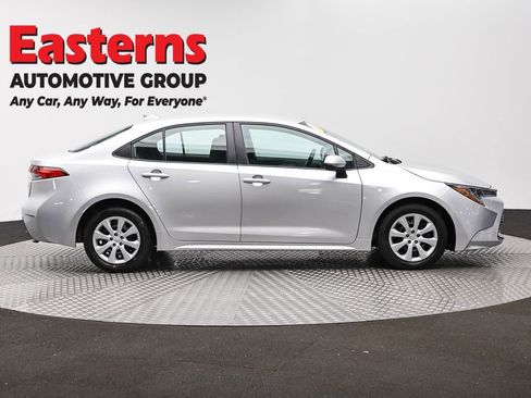Used 2024 Toyota Corolla LE FWD image 4