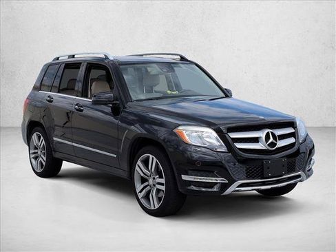 Used 2014 Mercedes-Benz GLK 350 2WD image 3