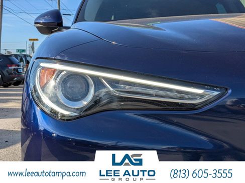 Used 2018 Alfa Romeo Stelvio Sport w/ Quick Order Package 22J Sport image 9