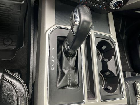 Used 2020 Ford F150 Lariat w/ Equipment Group 502A Luxury AWD/4WD image 29