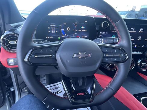 Used 2024 Chevrolet Blazer EV RS image 11