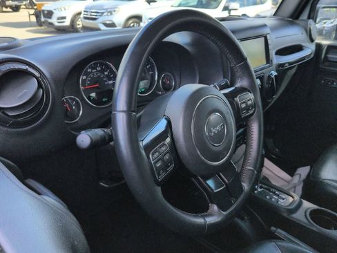 Certified 2017 Jeep Wrangler Unlimited Sahara image 10