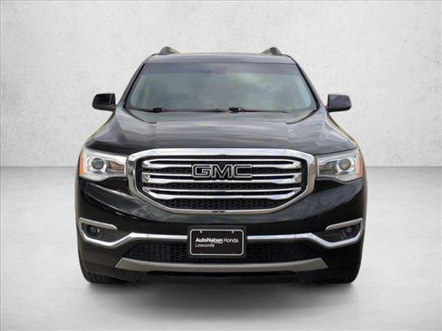 Used 2019 GMC Acadia SLT w/ LPO, Floor Liner Package image 2