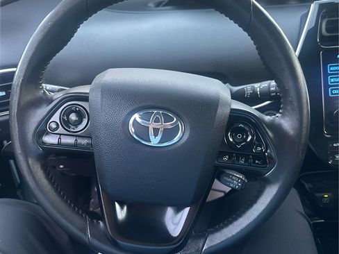 Used 2019 Toyota Prius XLE image 28