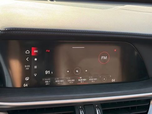 Used 2023 Alfa Romeo Stelvio Ti image 25