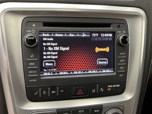 Used 2017 GMC Acadia Limited SLT AWD/4WD image 19