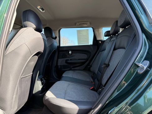 Used 2016 MINI Cooper Clubman image 25