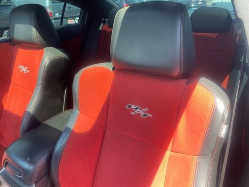 Used 2016 Dodge Charger R/T RWD image 7