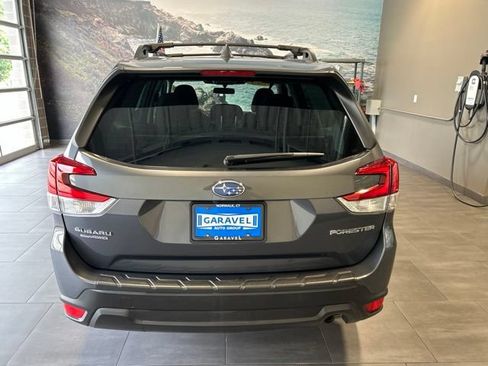Used 2023 Subaru Forester Premium AWD/4WD image 30