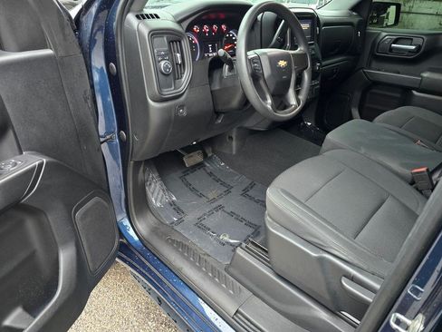 Used 2021 Chevrolet Silverado 1500 Custom RWD image 17