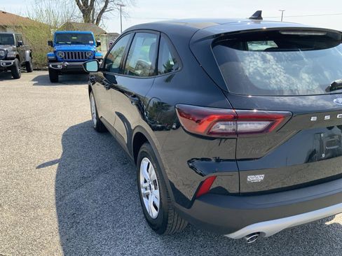 Used 2024 Ford Escape FWD image 17