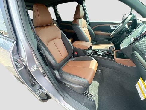 New 2026 Subaru Forester Touring AWD/4WD image 36