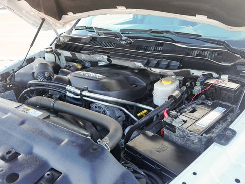 Used 2017 RAM 2500 Tradesman w/ Chrome Appearance Group AWD/4WD image 36