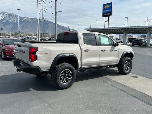 New 2026 Chevrolet Colorado ZR2 w/ Technology Package AWD/4WD image 22