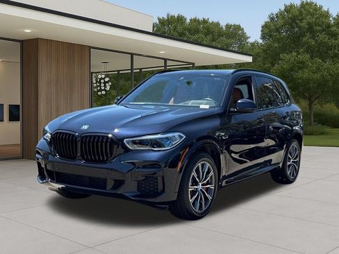 Certified 2023 BMW X5 xDrive45e w/ Executive Package AWD/4WD image 2