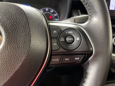 Certified 2024 Toyota Corolla SE w/ SE Premium Package FWD image 28