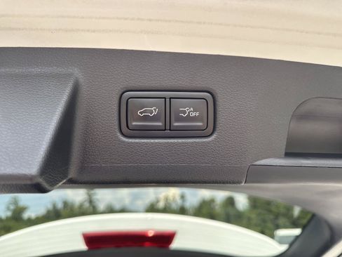 Used 2025 Kia Telluride S FWD image 29