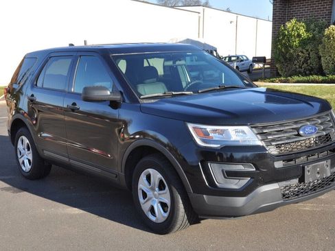 Used 2017 Ford Explorer 4WD Police Interceptor image 5