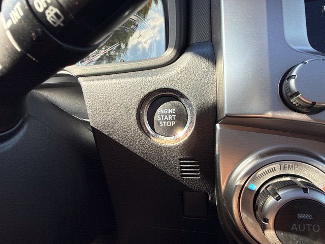 Certified 2021 Toyota 4Runner Limited AWD/4WD image 27