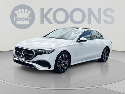 Used 2025 Mercedes-Benz E 450 4MATIC Sedan image 5